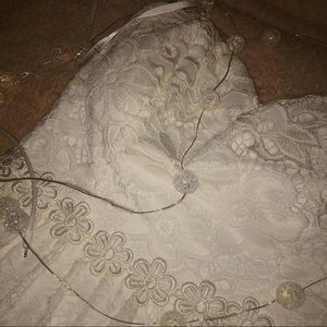 Cream floral B Darlin dress❣️